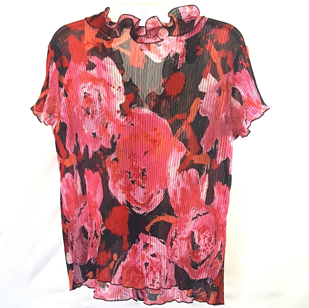Investments Pink and Black Petite Blouse Size LP - Picture 2 of 6